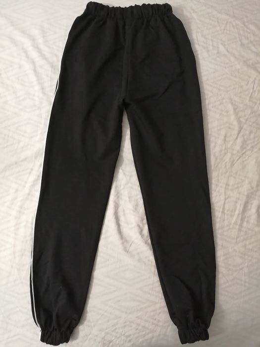 NOWE damskie spodnie dresowe Guess dres gg dresy czarne M 38