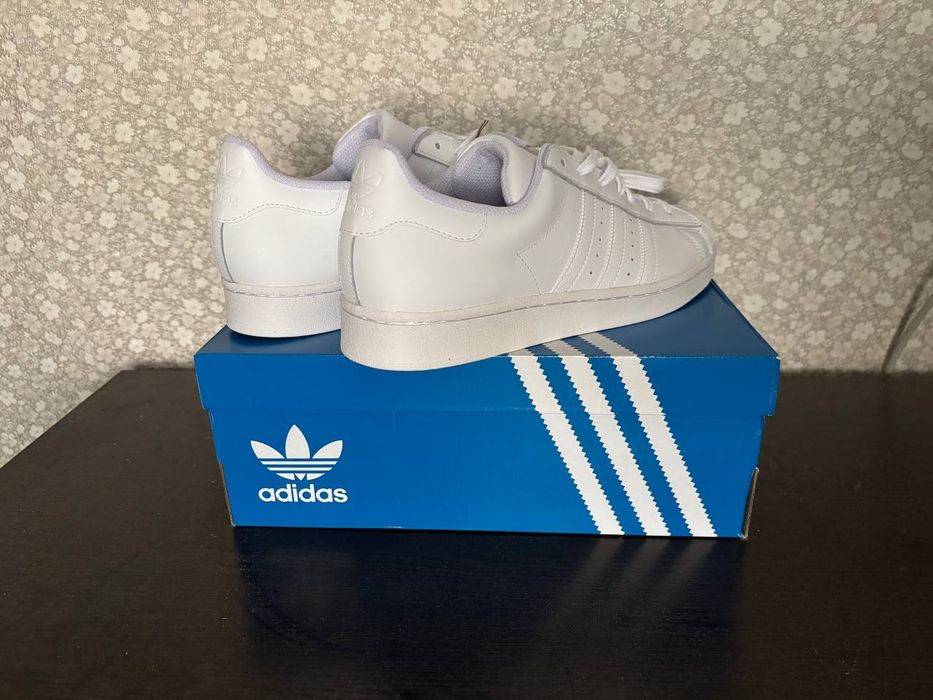 Оригинал Adidas Superstar Originals белые,  44 2/3, 28,5 стелька