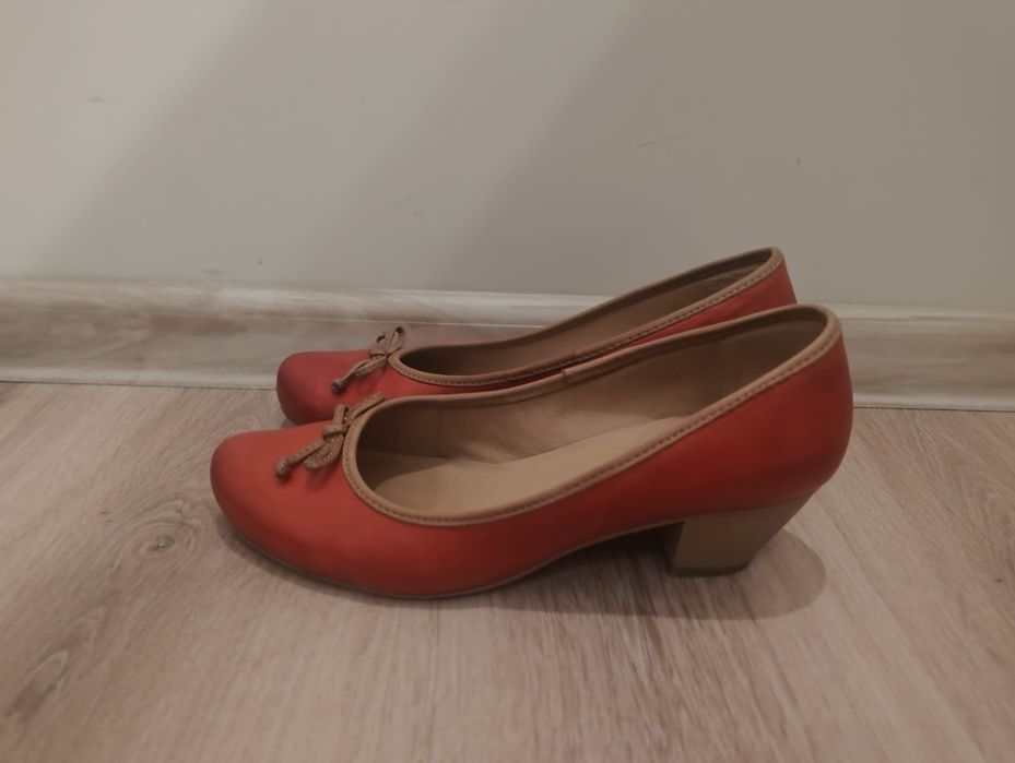 Buty na obcasie Lasocki rozmiar 39