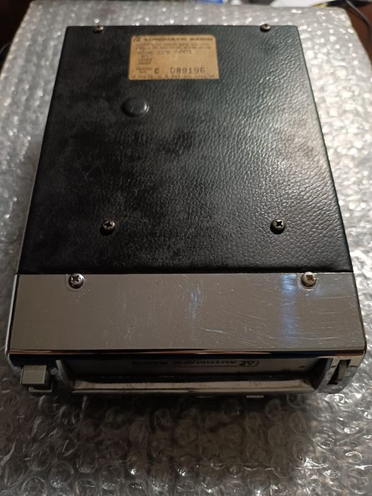 Rádio Vintage 8-Track Automatic SPB 5001 – Under Dash (Anos 60/70)