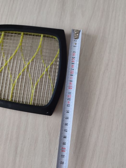 Електромухобойка на батарейках