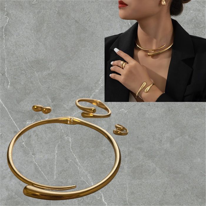 Набір прикрас , біжутерія, чокер , кольє