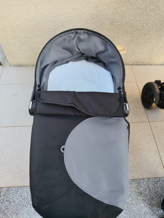 Conjunto de carrinho de bebé