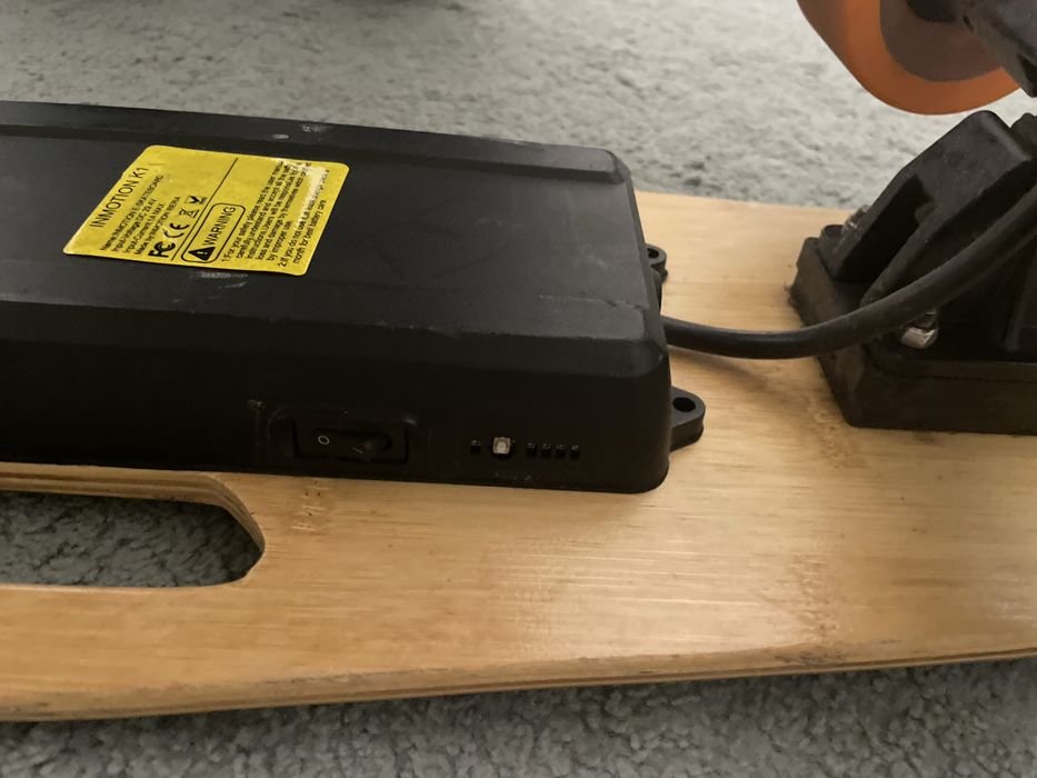 Skate Eletrico (INMOTION)