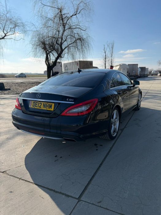 Продам mercedes-benz CLS