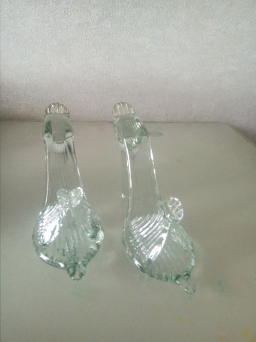 Скляні туфельки для подарунка