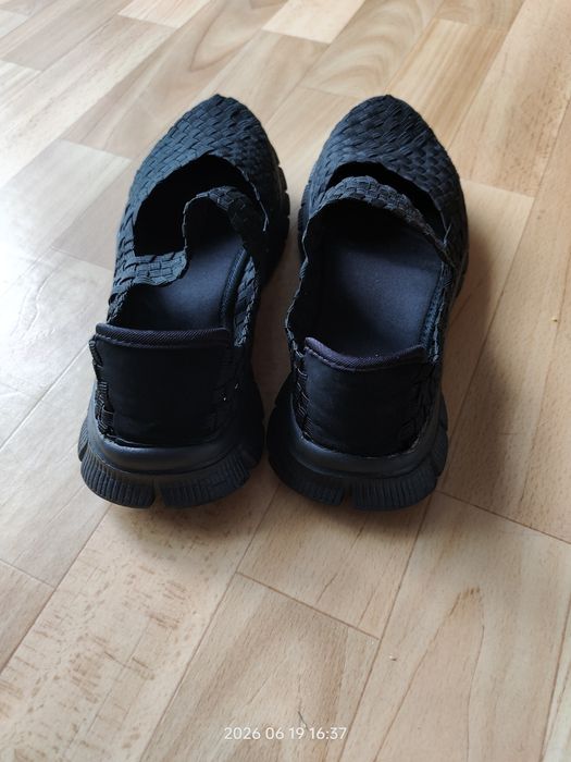 Buty siateczkowe na lato
