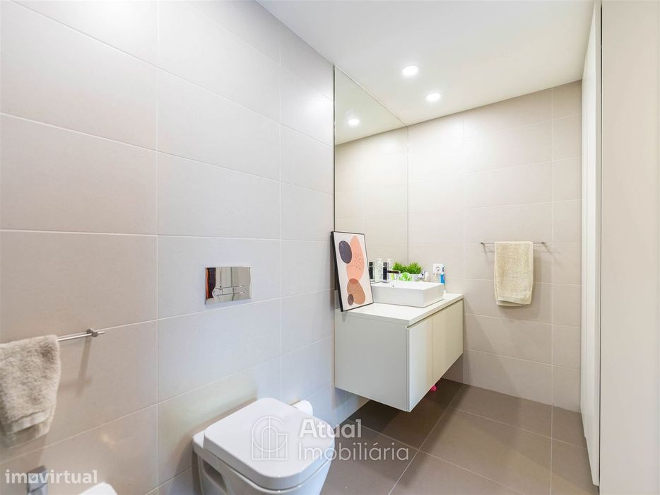 Apartamento T2 Venda em Caldas de Vizela (São Miguel e São João),Vizel