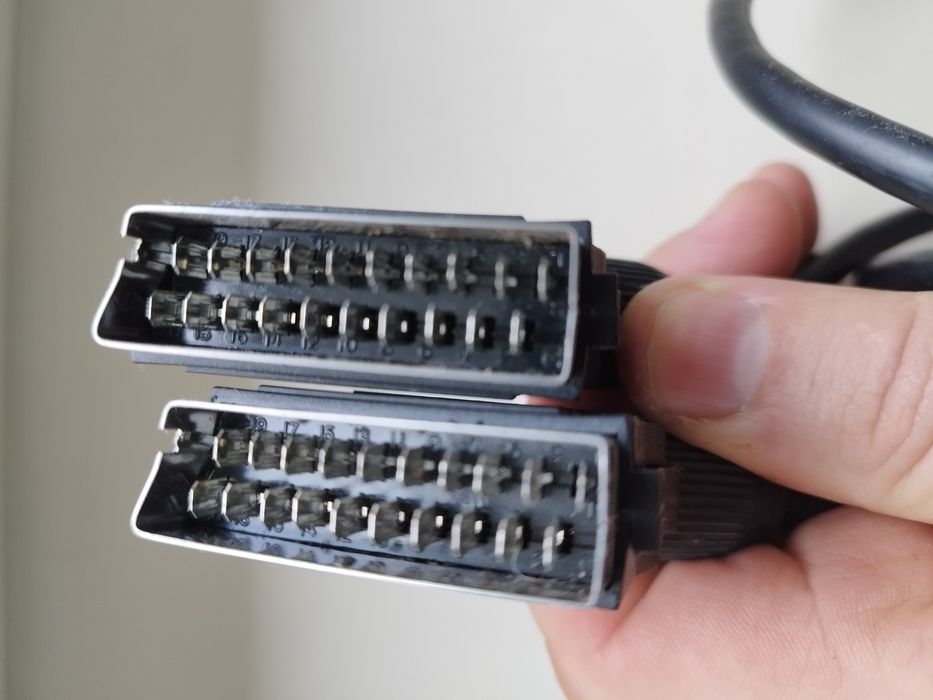 Scart-Scart кабель