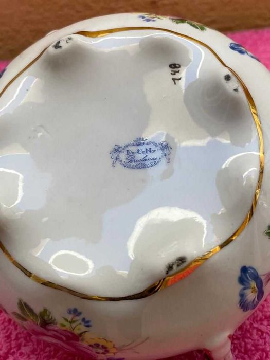 Pote de porcelana da PorCeNor (RESERVADO)