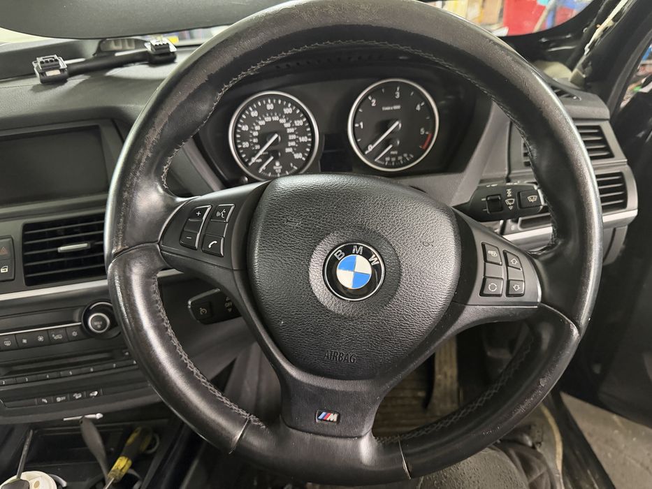 Bmw x5 e70 руль