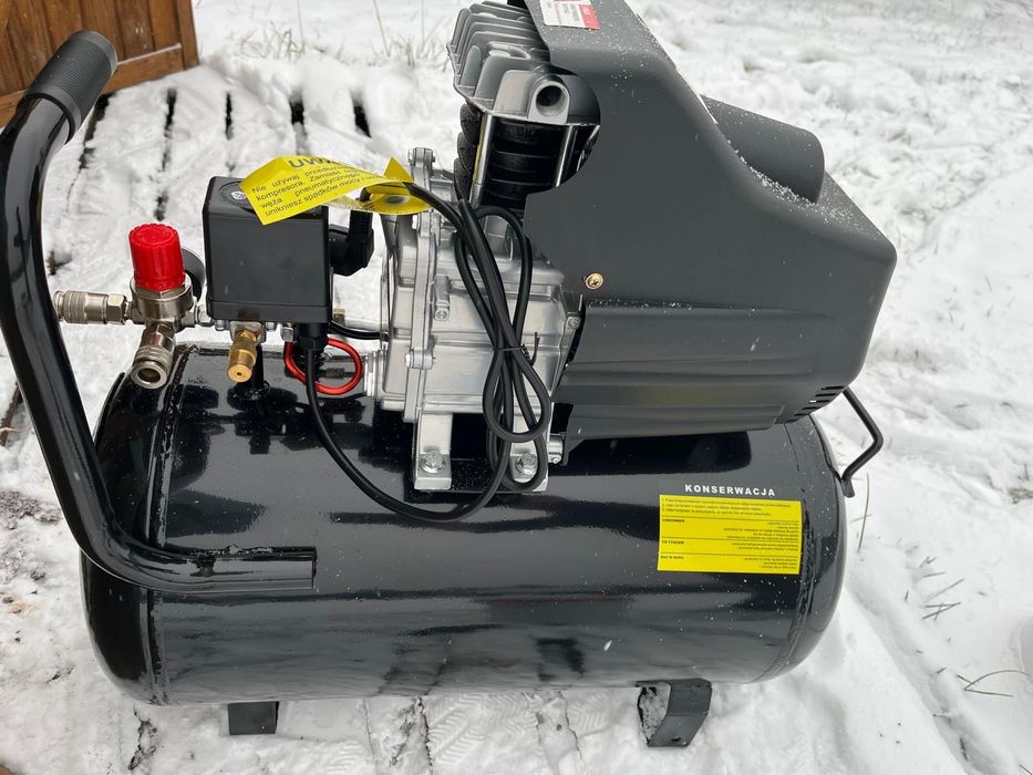 Kompresor olejowy 50 l. 2 KM
