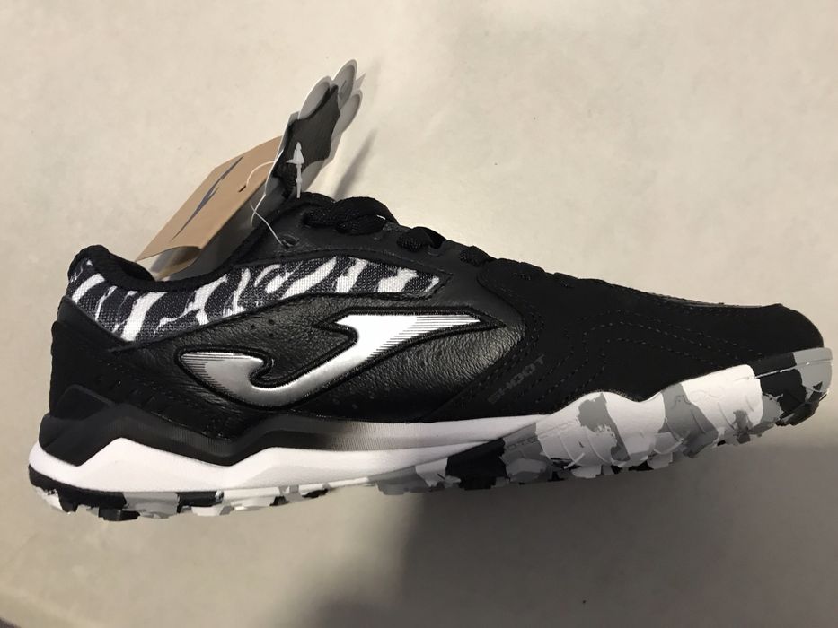 Продам сороконожки FS REACTIVE — оригинал