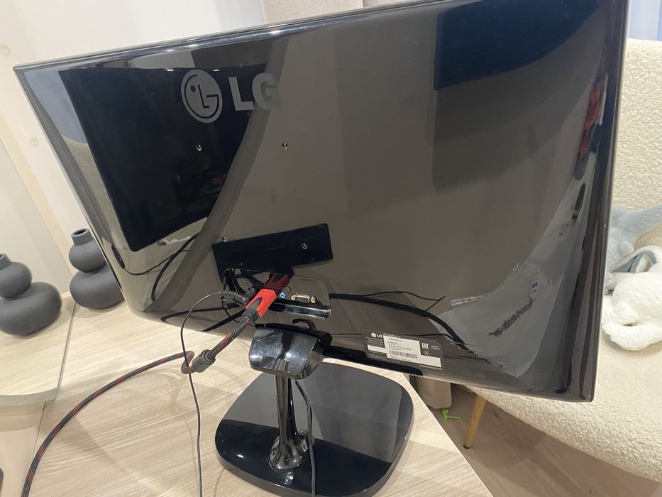 Монітор 27" (Full HD IPS) LG 27MP67HQ-P