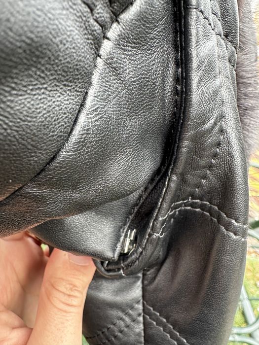 Шкіряна куртка з хутром норки