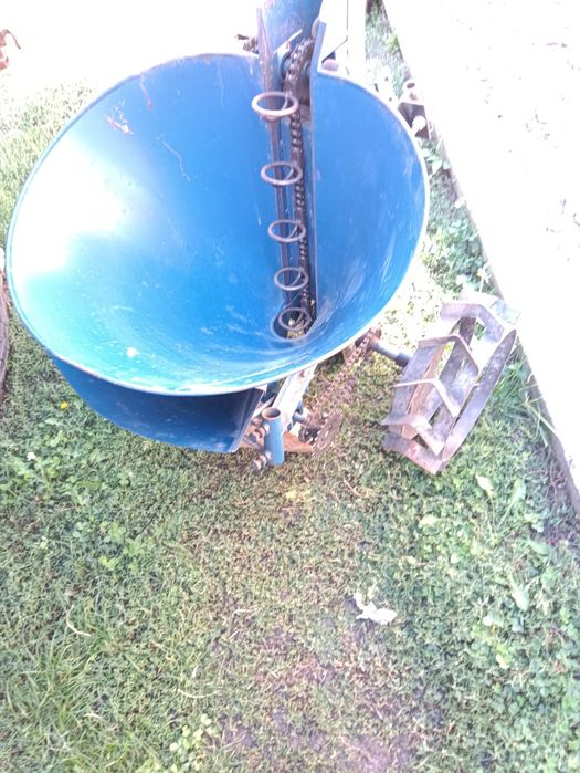 Картофелесажалка