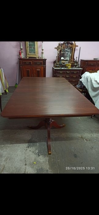 Mesa de sala de jantar