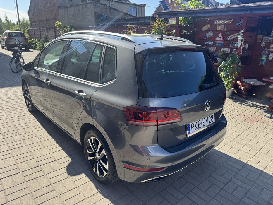 VW Golf Sportsvan 1.5 131 KM sprowadzony 2020 zarejestrowany radar navi ledy sam parkuje