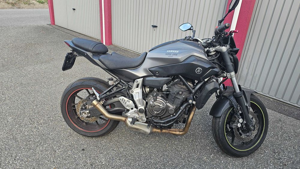 Motor  mt07 2018