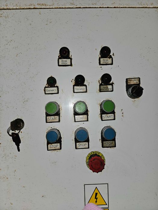 Skrzynka rozdzielcza szafa elektryczna rozdzielnia
