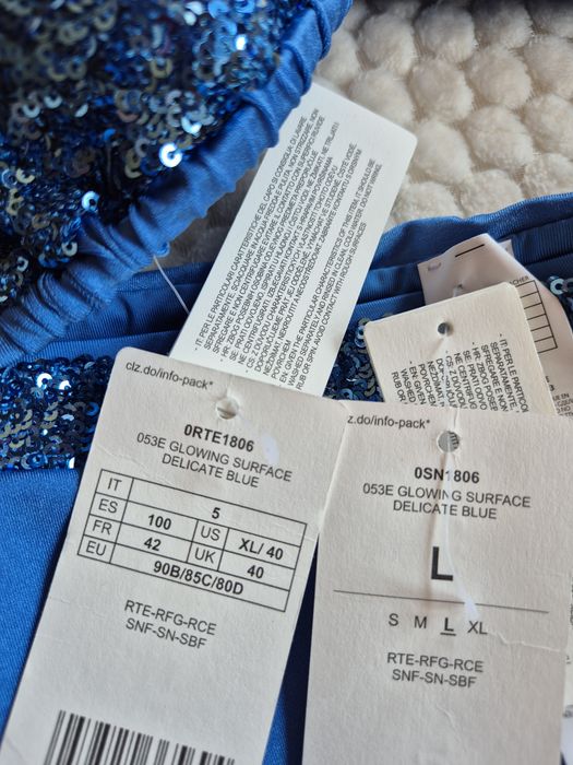 Calzedonia L 90B/85C/80D, 5 Glowing Surface delicate blue z cekinami Cannes  błękitny niebieski cekiny