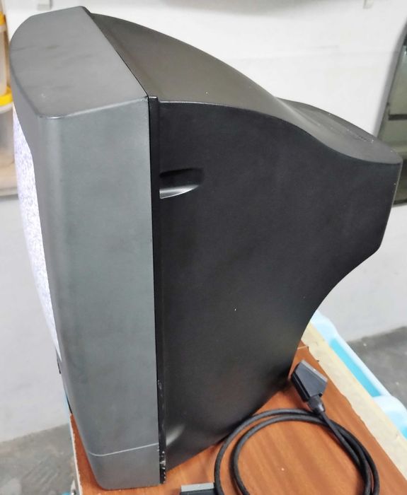 Televisão Grande Macorlux