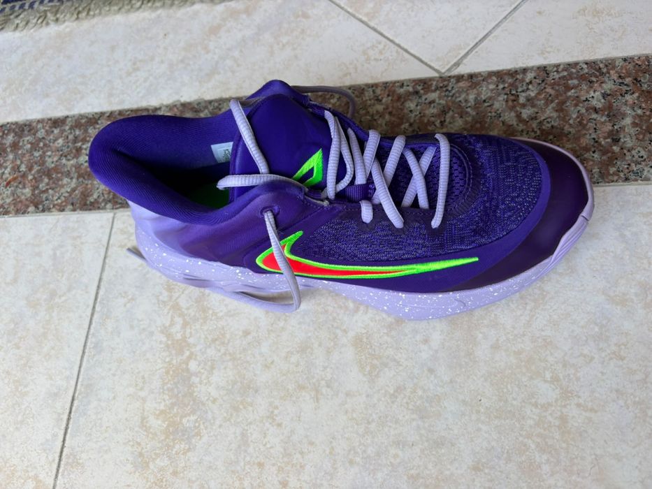 Nike Giannis  Immortallity Roxo/Lilás- excelente estado