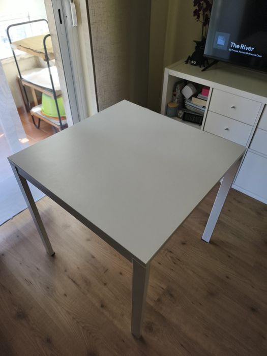 Mesas cozinha Vihals (IKEA)