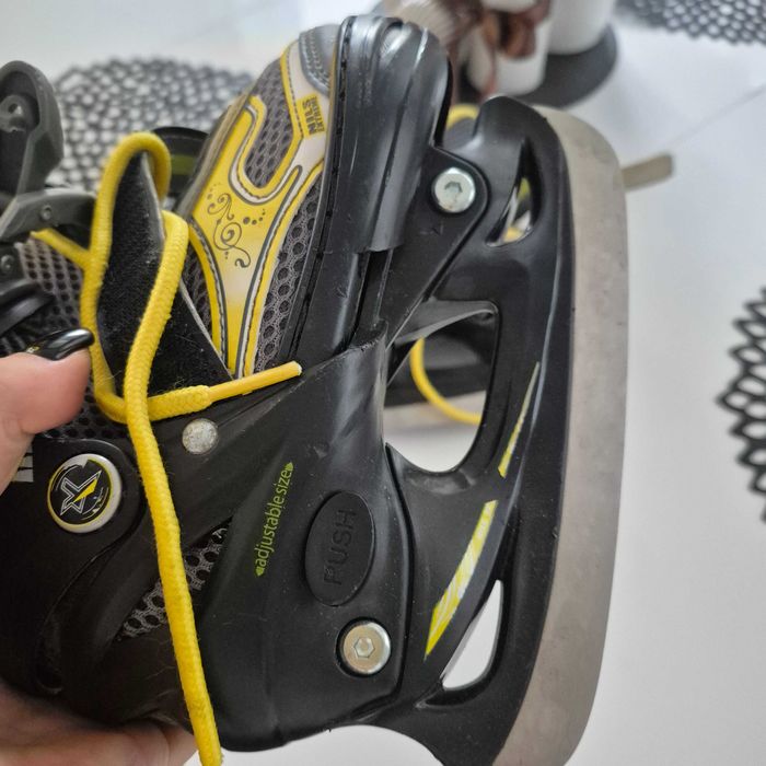 Łyżwy dziecięce 26-29