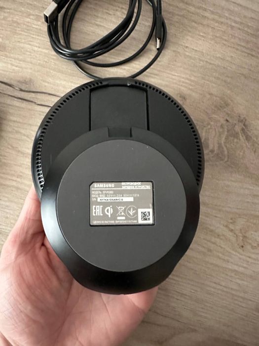 Продам Apple Magic Mouse + бездротову зарядну станцію (Fast Charge)