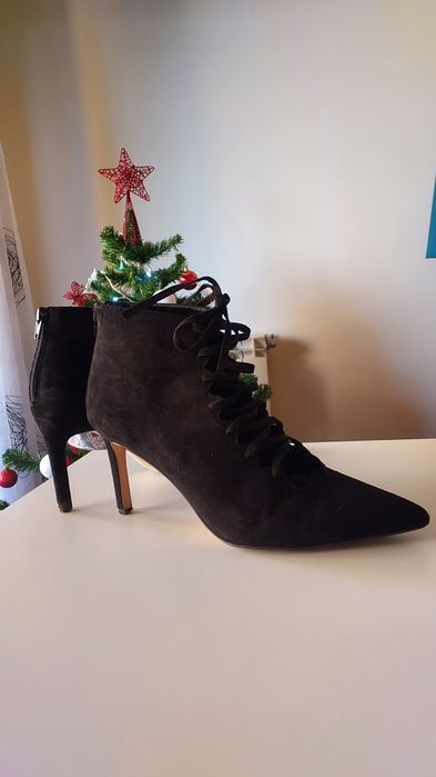 Botim preto 39 Mango