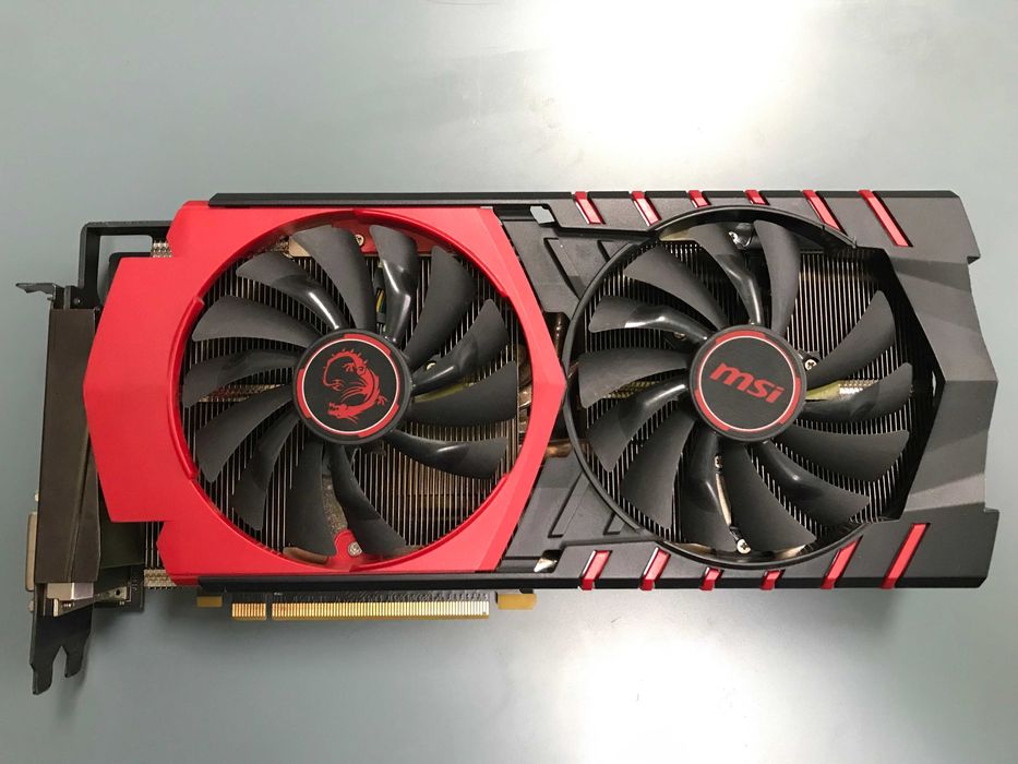 Karta Graficzna Radeon  R9 390 Gaming 8GB