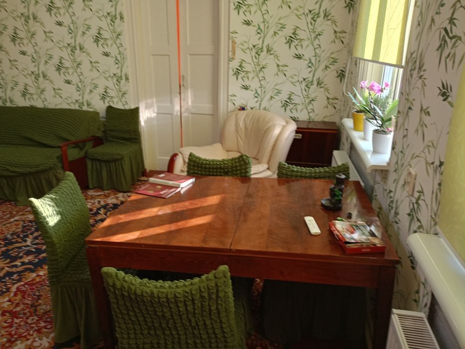 Здам в Центрі Вінниці біля міськради 2 кімнатну, є зона для барбекю і