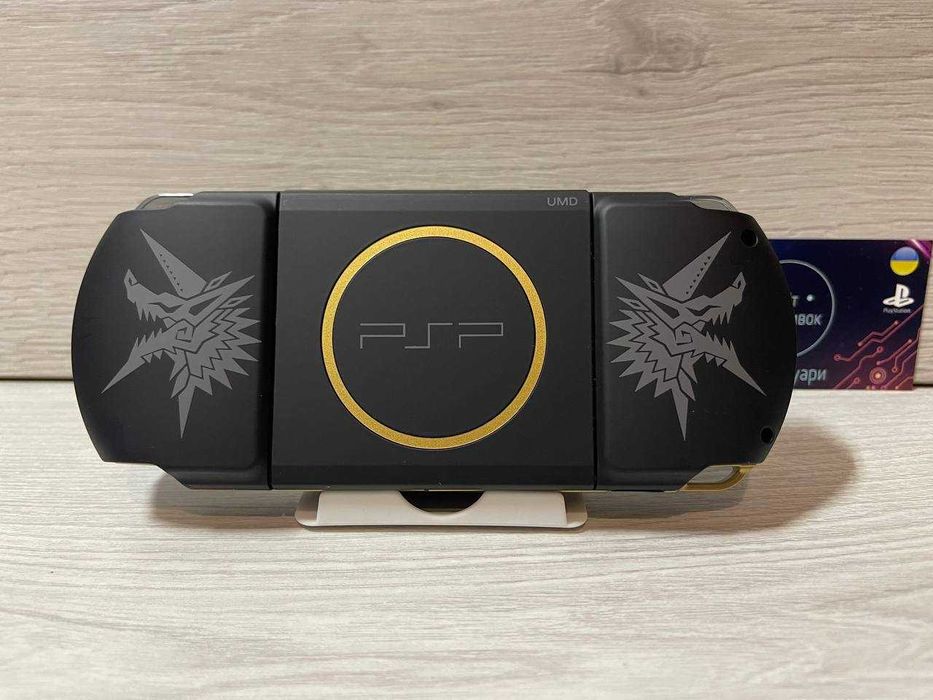 Sony PSP 3000 Monster Hunter Limited Edition  64GB+70 Ігор на картці