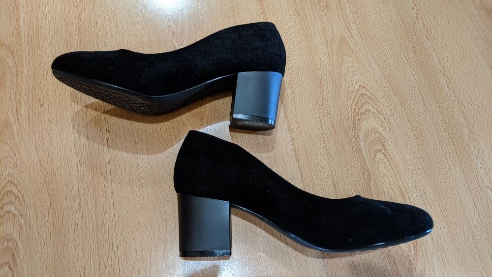 Элегантные женские туфли разм. 36. Цена- 500 грн.