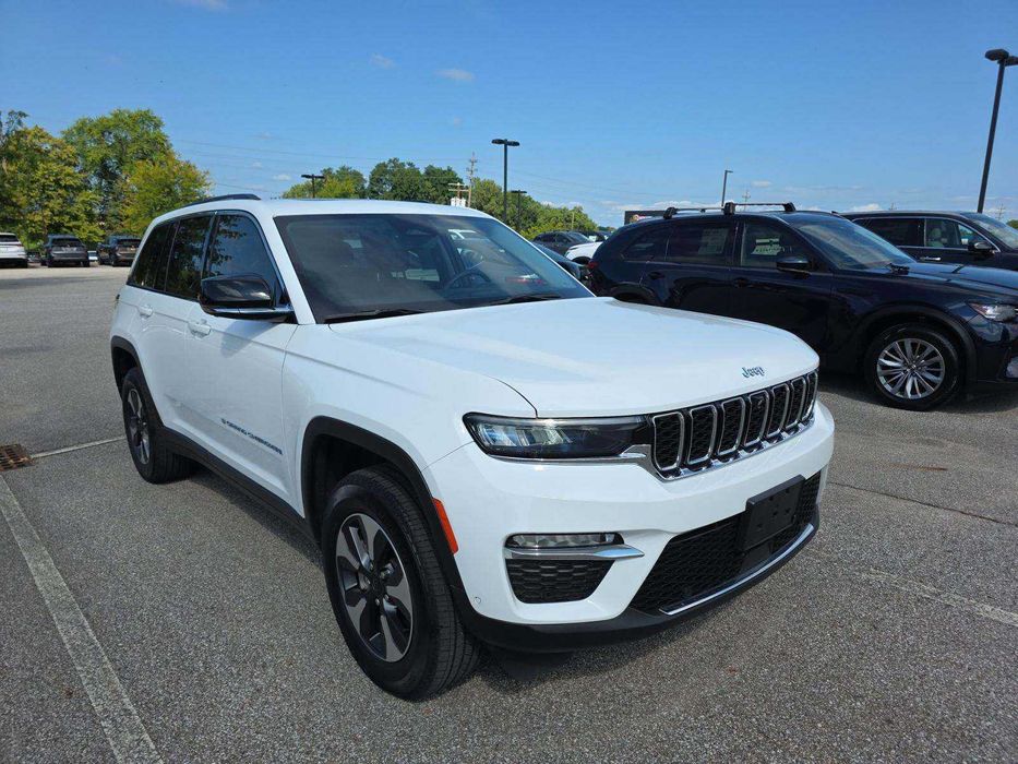 Jeep Grand Cherokee 4xe 2024 плагін-гібрид