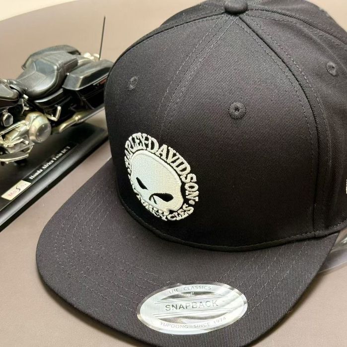 Бейсболка Harley Davidson Motor Cycles Snapback H-D (новая)