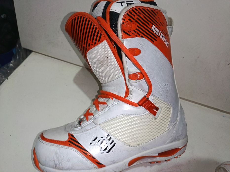Buty snowboardowe rozmiar 42.5