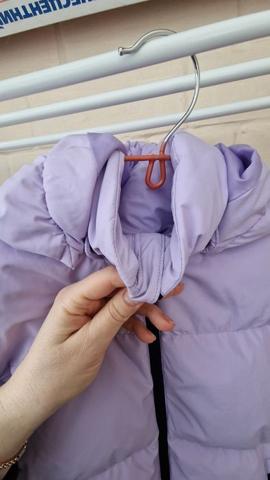 Продам зимову куртку-поховик Reima на дівчинку, Розмір 152..