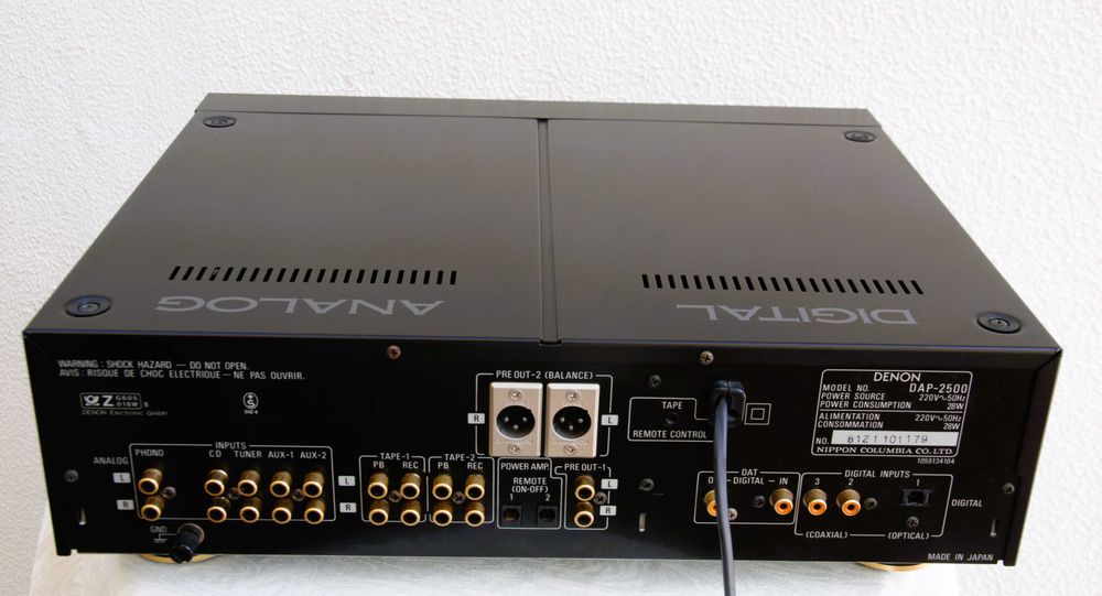 Pré-Amplifier - Denon DAP-2500