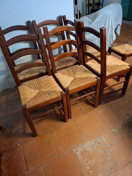 Cadeiras rústicas de estilo tradicional com palha trançada - 6 cadeiras + banco