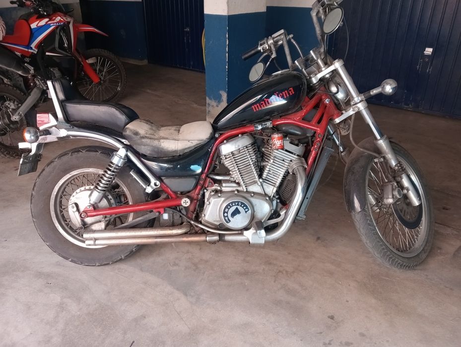 Suzukii inteuder  vs800