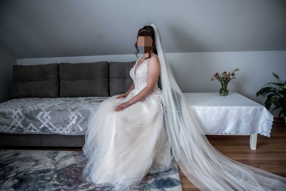 Suknia ślubna i welon katedralny S/M 500zl