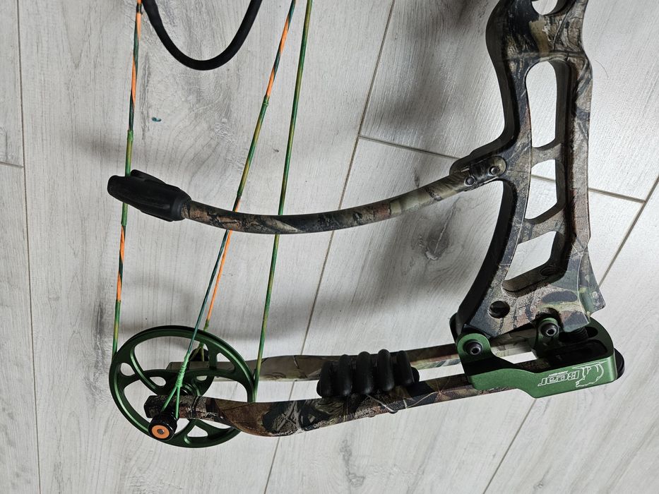 Sprzedam łuk bloczkowy myśliwski Bear Archery Truth 2