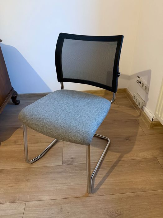 Dwa Krzesła biurowe metalowe szare