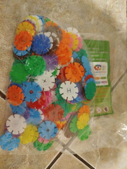 Klocki typu "śnieżynki" (konstrukcyjne na wcisk) 200el