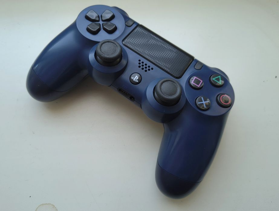 Джойстик Dualshock 4 version 2(оригінал)