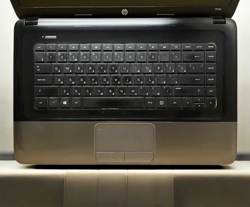 Б/У Ноутбук HP 250 G1