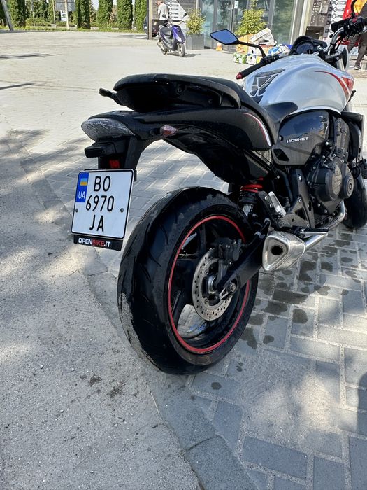 Honda Hornet 3 покоління