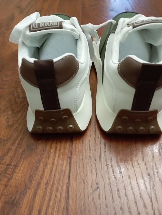 Кросовки мужские новые